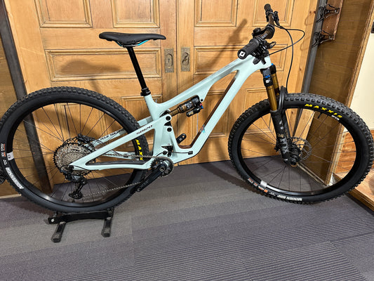 Yeti SB-120 Medium